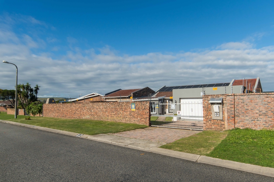 6 Bedroom Property for Sale in Sherwood Eastern Cape